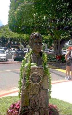 The Jack Lord bust